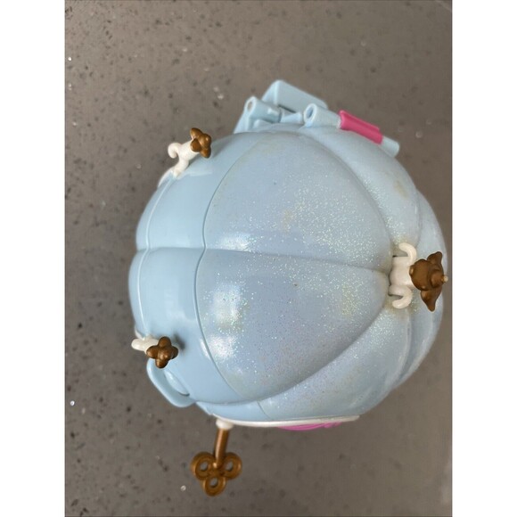 VINTAGE Polly Pocket Cinderella Royal Carriage Playset Coach Disney INCOMPLETE - Picture 4 of 16